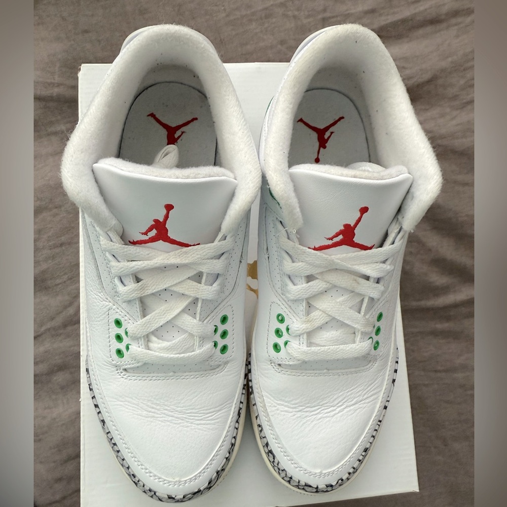 100% AUTHENTIC Wmns Air Jordan 3 Retro 'Lucky Green' - Picture 9 of 15
